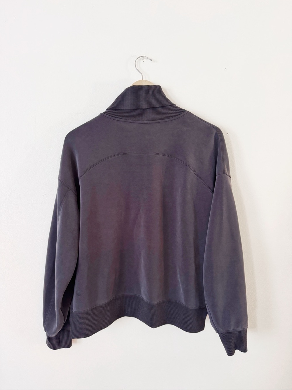 Lululemon Black Softstream Turtleneck Pullover size 4 - Picture 6 of 7